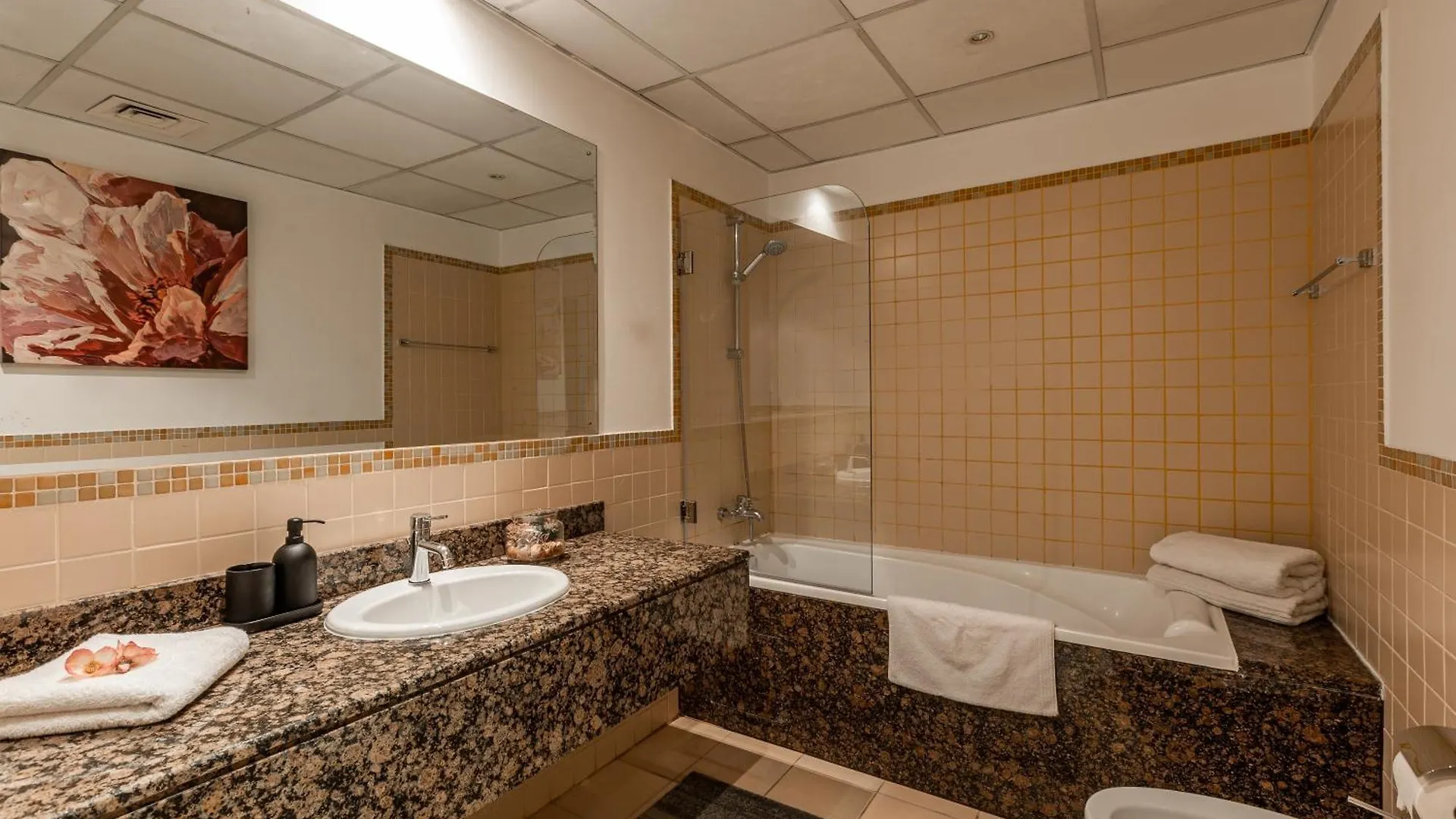 Beautiful And Bright 1 Bedroom Apartment! Sofia ! Dubai 0*,  United Arab Emirates