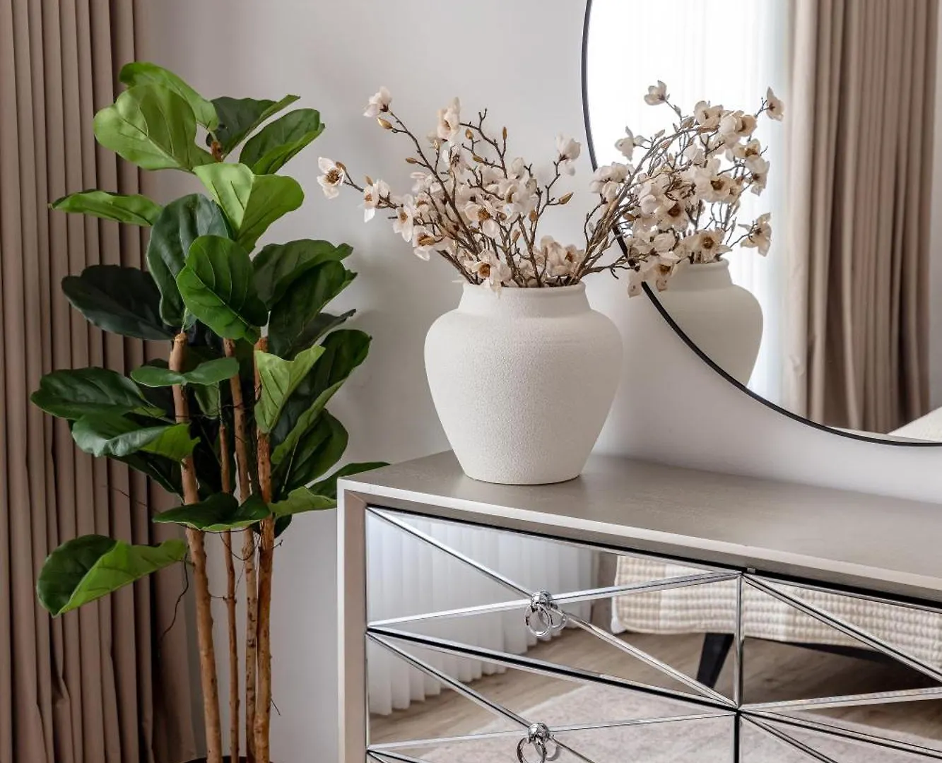 Apartment Beautiful And Bright 1 Bedroom Apartment! Sofia ! Dubai
