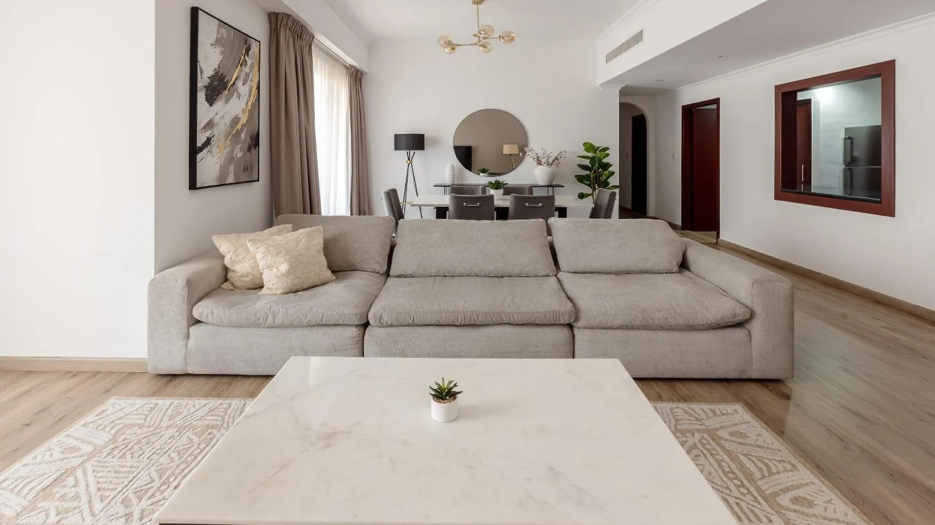 Apartment Beautiful And Bright 1 Bedroom Apartment! Sofia ! Dubai