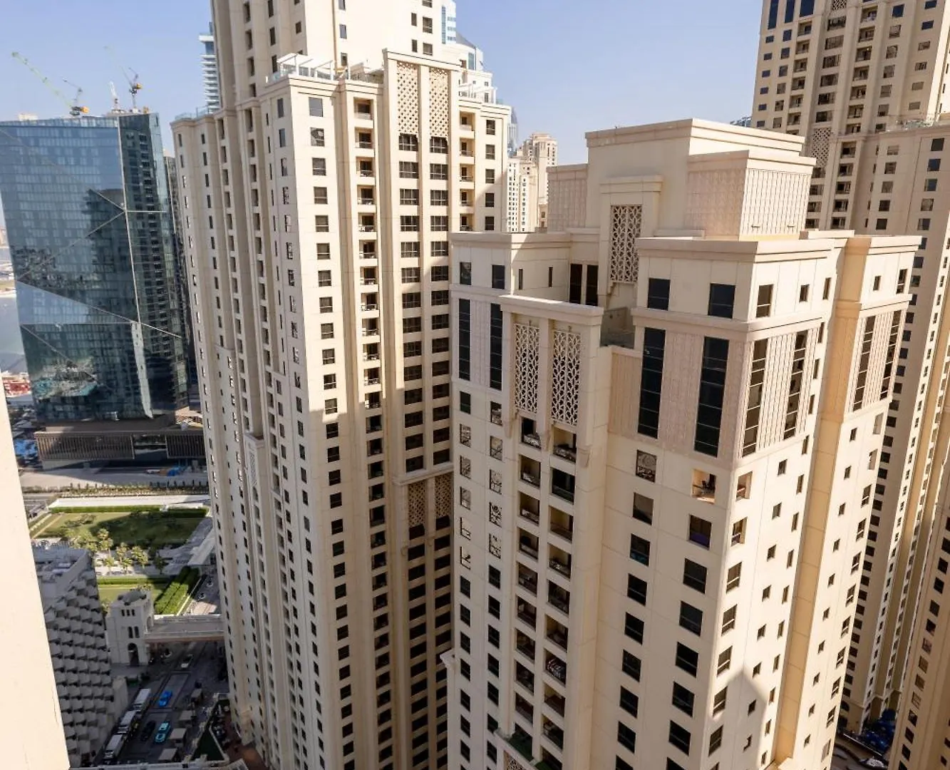 Apartment Beautiful And Bright 1 Bedroom Apartment! Sofia ! Dubai United Arab Emirates