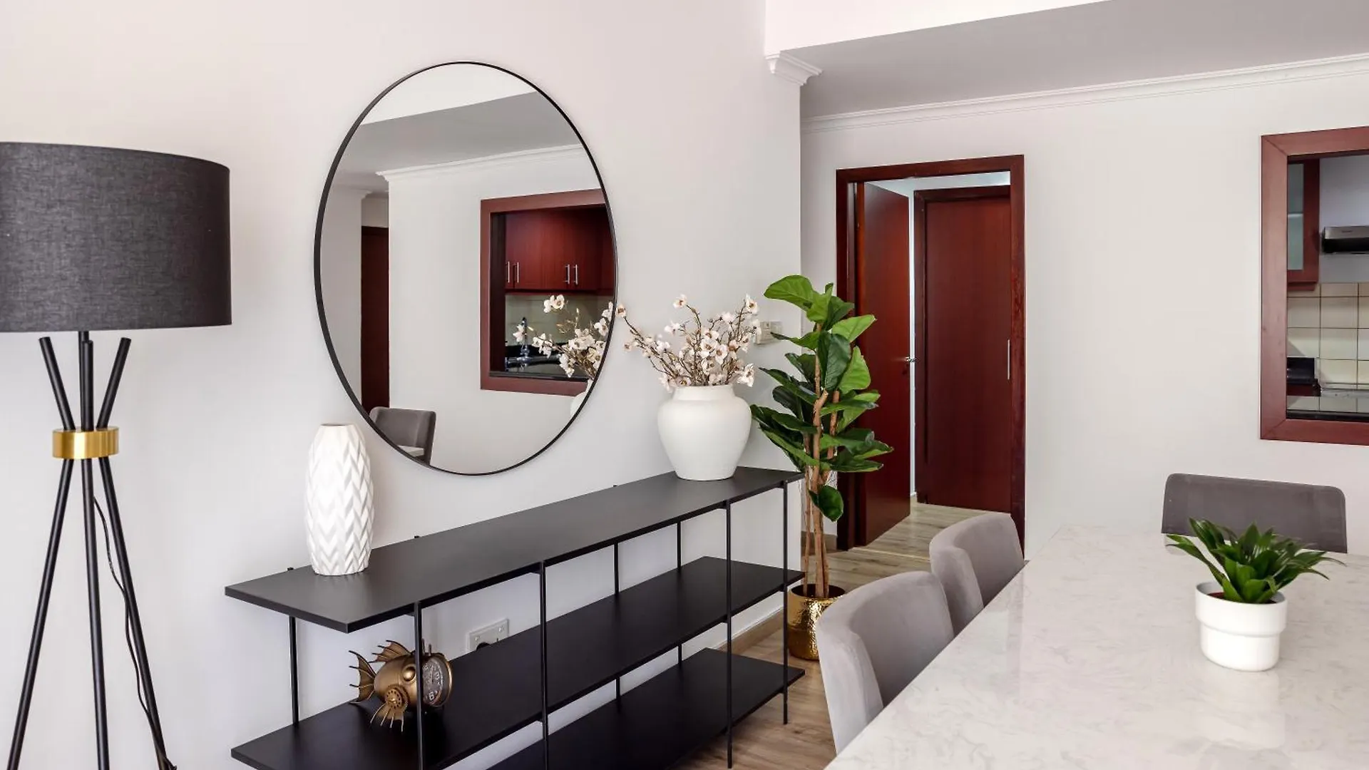 Apartment Beautiful And Bright 1 Bedroom Apartment! Sofia ! Dubai