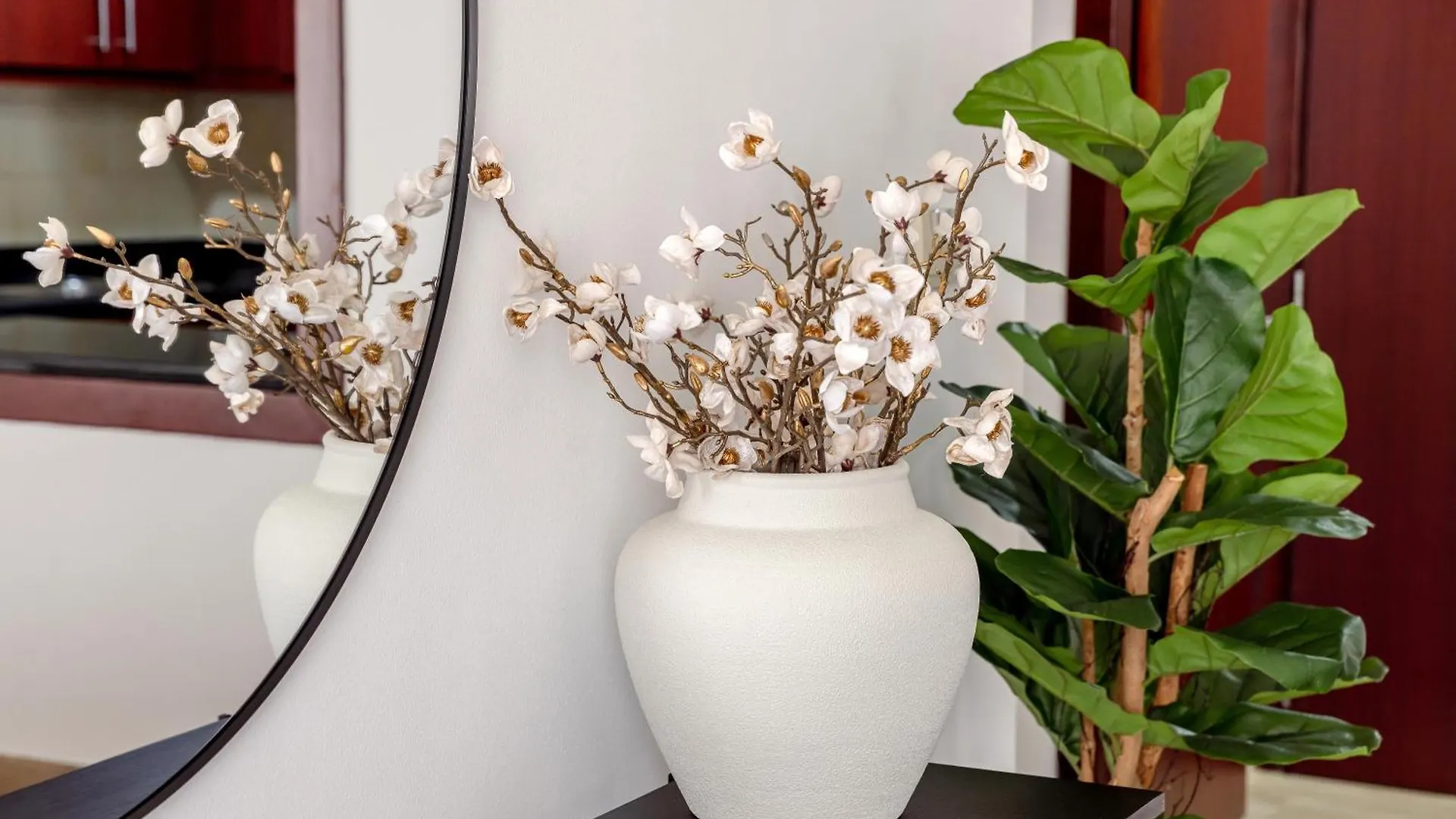 Beautiful And Bright 1 Bedroom Apartment! Sofia ! Dubai